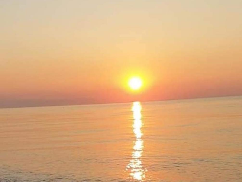 Appartamento Tramonto Rosso Catania Bagian luar foto